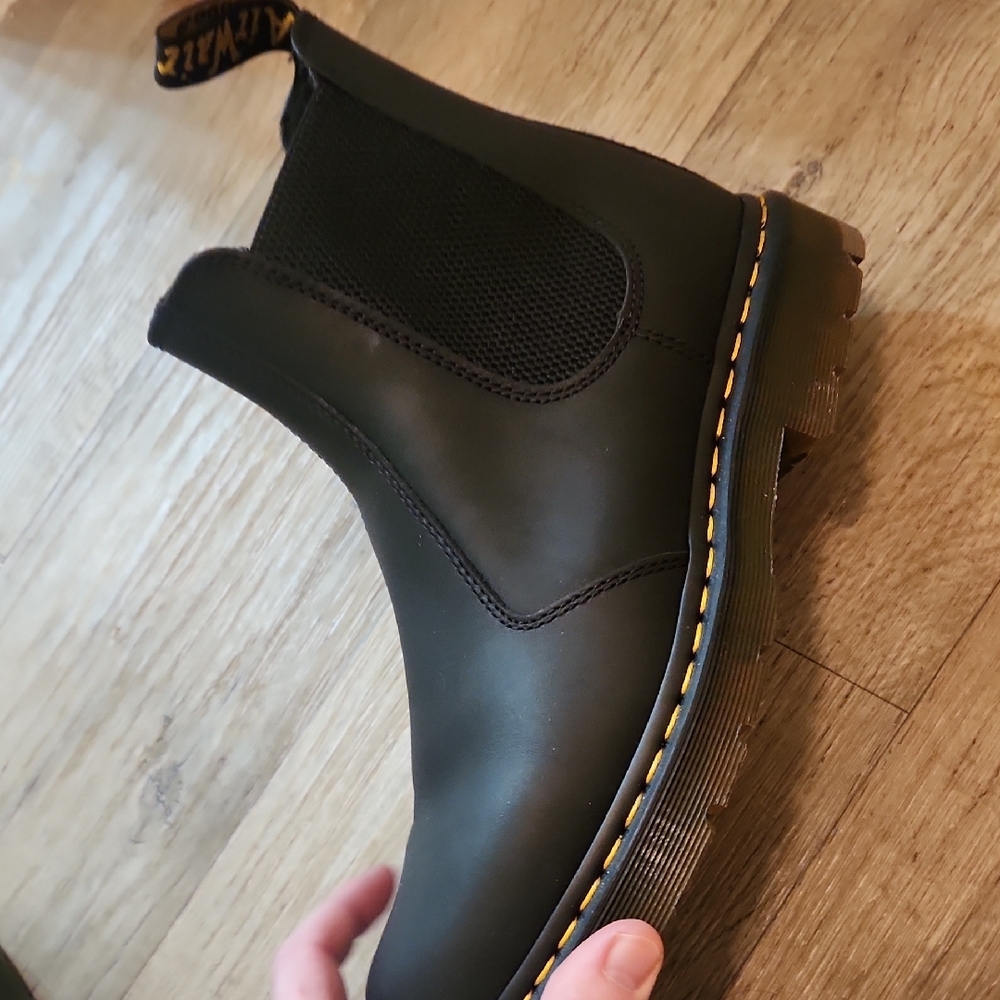 Doc Martens 2976 Slip Resistant | Black Leather Chelsea Boots Size | 11 US M - Picture 8 of 8